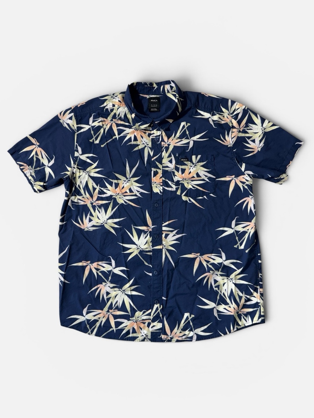 RVCA mens XL regular fit blue floral cotton viscose short sleeve button up shirt